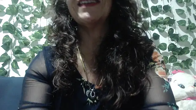 Snapshot of ariana_sanz1 chatting on March 6, 8:16 pm ariana sanz1 online show from March 6, 8:16 pm