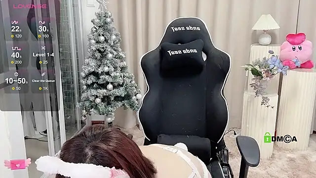 Happy Kitty online show from January 2, 1:51 pm