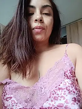 Snapshot of Ivanna2 chatting on August 1, 2:05 pm Ivanna2 online show from August 1, 2:05 pm