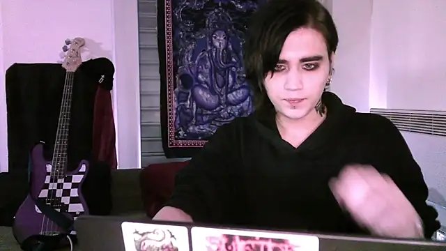 sademobeer online show from March 15, 7:20 pm