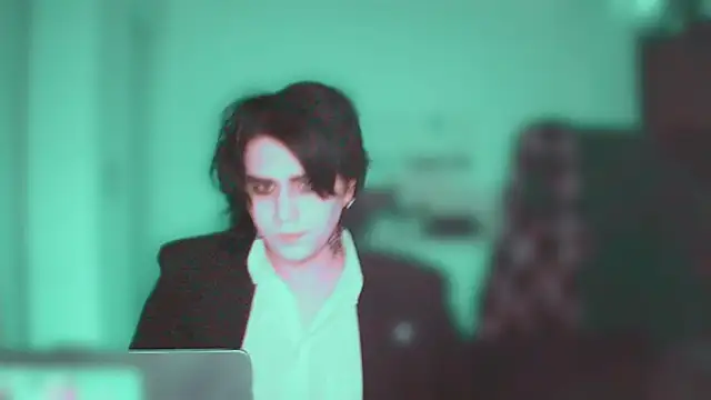 sademobeer online show from April 8, 6:57 am