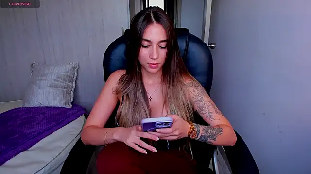 StacyConner online show from April 14, 10:38 pm