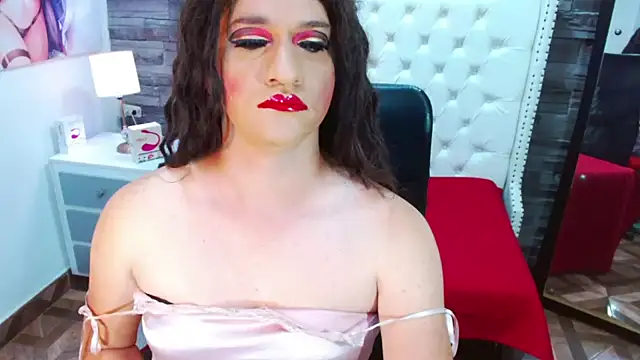 Snapshot of TRINY_TS chatting on March 21, 12:29 am TRINY TS online show from March 21, 12:29 am