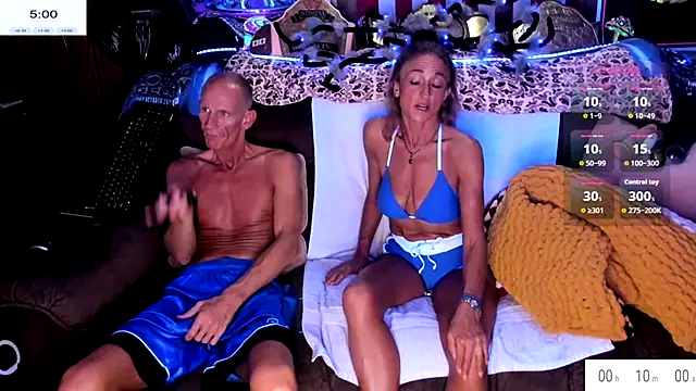 ShannNikkii420 online show from September 27, 1:10 am