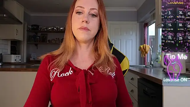 stripmequick online show from February 8, 1:03 pm