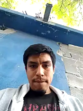 AlexAlejandro13 online show from February 6, 11:58 pm