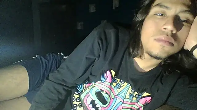 AlexAlejandro13 online show from March 14, 7:03 am