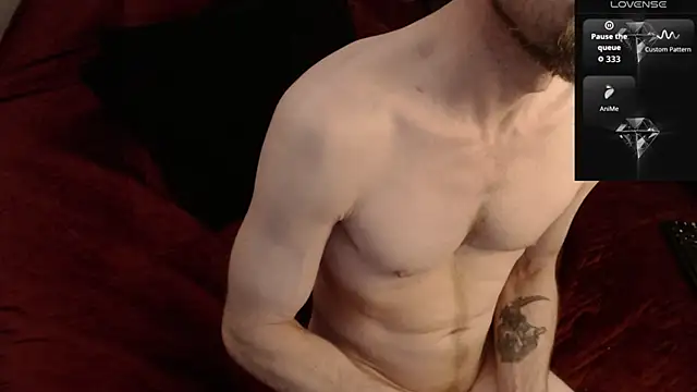 MaxRouger online show from April 23, 2:52 pm