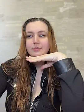 CandyShoopp online show from April 23, 7:09 am