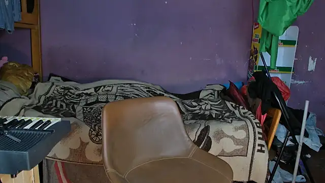 yandyaa online show from April 16, 2:18 pm