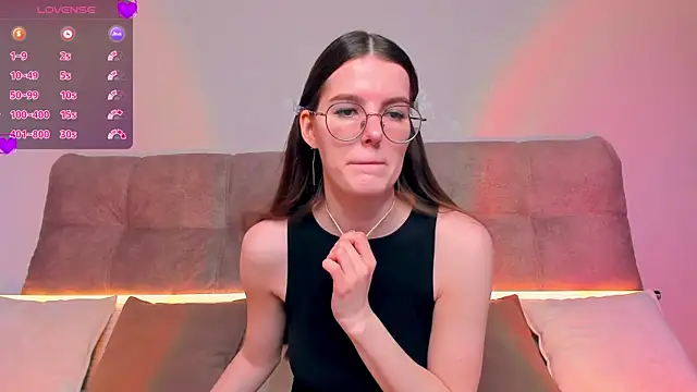 Snapshot of AriellaTesk chatting on January 15, 7:15 am AriellaTesk online show from January 15, 7:15 am