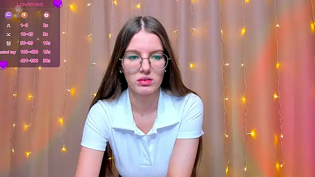 Snapshot of AriellaTesk chatting on January 28, 6:05 am AriellaTesk online show from January 28, 6:05 am