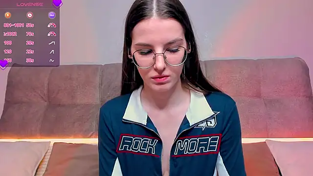 Snapshot of AriellaTesk chatting on February 12, 5:58 am AriellaTesk online show from February 12, 5:58 am