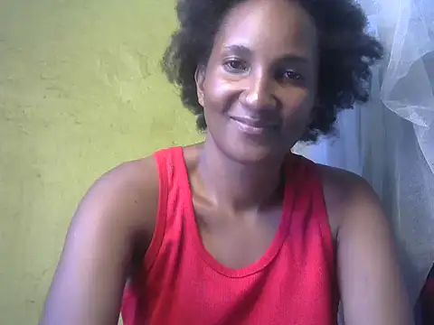 Snapshot of Athena_2019 chatting on April 15, 6:20 am Athena 2019 online show from April 15, 6:20 am