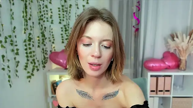 Salme Sweet online show from February 20, 3:56 am