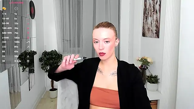 Salme Sweet online show from October 5, 10:29 pm