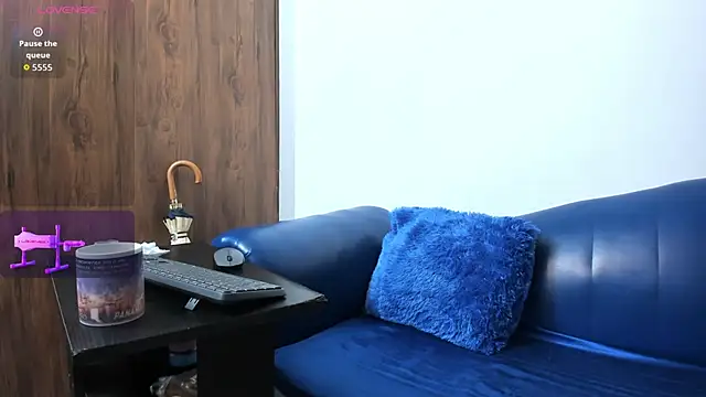 Mature Skinny online show from November 10, 1:43 pm