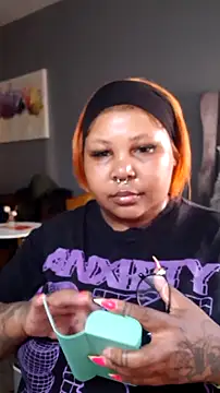 PearlSexxy69 online show from November 19, 1:44 pm