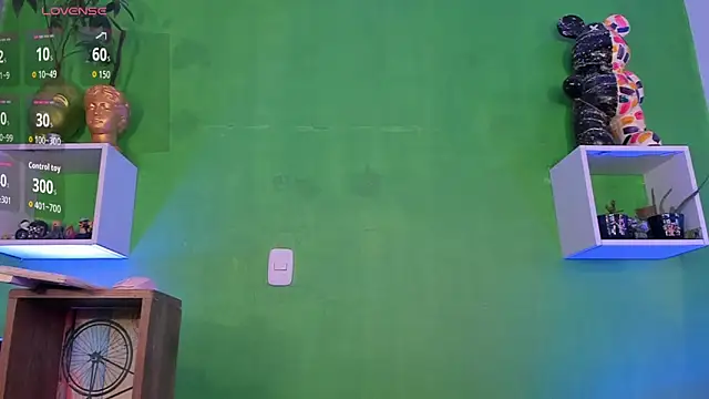 Snapshot of Ricardo_1998 chatting on November 25, 2:55 am Ricardo 1998 online show from November 25, 2:55 am