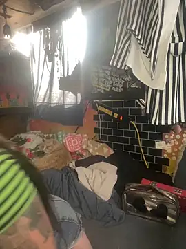 1-800-FUCKYOU online show from January 8, 3:19 am