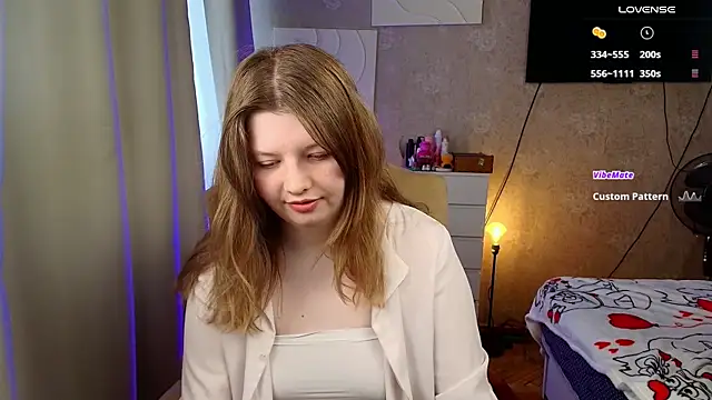 Vivian cutie online show from April 26, 10:35 am