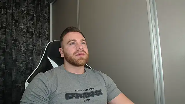 Snapshot of Thori92 chatting on January 17, 5:38 pm Thori92 online show from January 17, 5:38 pm