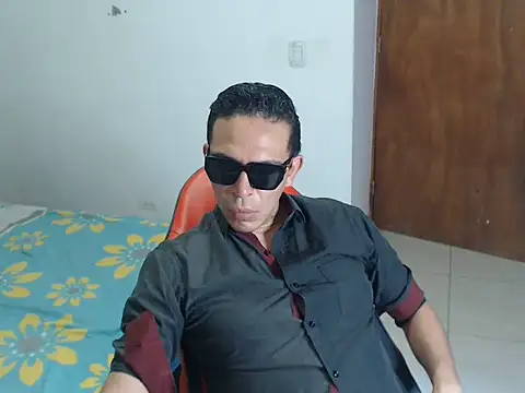 Snapshot of jeancarloscum12 chatting on June 12, 10:41 pm jeancarloscum12 online show from June 12, 10:41 pm