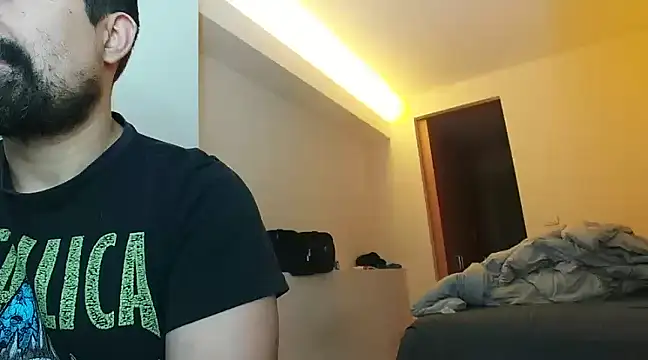 VonDoomdelToro online show from December 3, 8:38 am