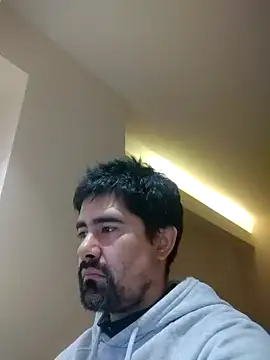 VonDoomdelToro online show from January 4, 5:48 am