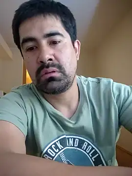 VonDoomdelToro online show from February 12, 2:24 am