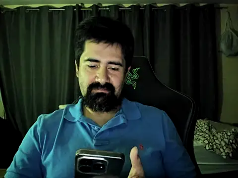 VonDoomdelToro online show from November 2, 6:05 am