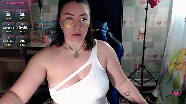 Korolek12 online show from November 17, 4:40 am