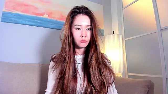 lucky liss  online show from September 18, 6:15 am