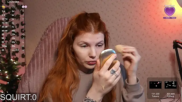 Snapshot of _aleksa_ chatting on December 23, 6:55 am  aleksa  online show from December 23, 6:55 am