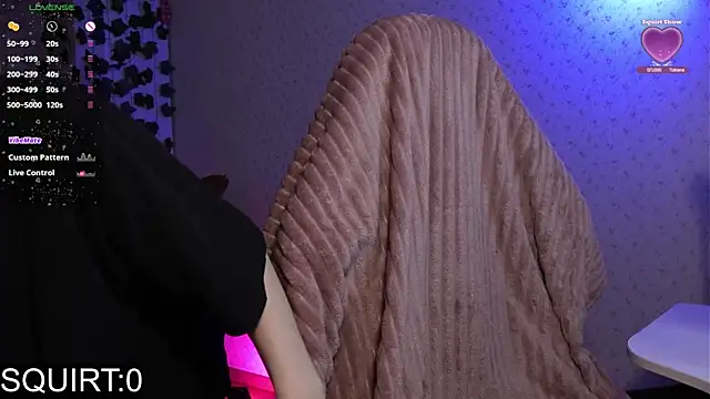 Snapshot of _aleksa_ chatting on February 2, 6:15 am  aleksa  online show from February 2, 6:15 am