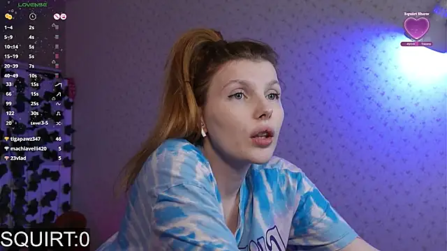 Snapshot of _aleksa_ chatting on February 13, 5:01 pm  aleksa  online show from February 13, 5:01 pm