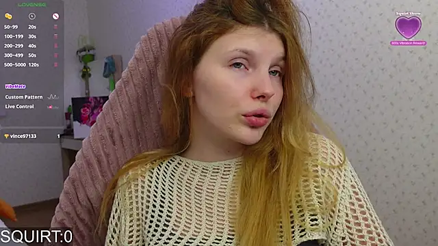 Snapshot of _aleksa_ chatting on March 21, 5:11 am  aleksa  online show from March 21, 5:11 am