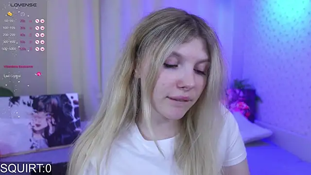 Snapshot of _aleksa_ chatting on October 8, 6:33 am  aleksa  online show from October 8, 6:33 am