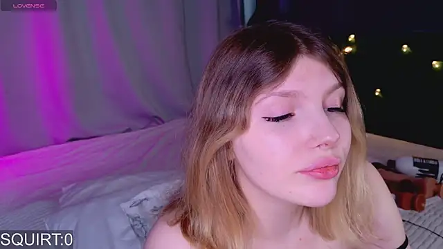  aleksa  online show from April 19, 6:56 am