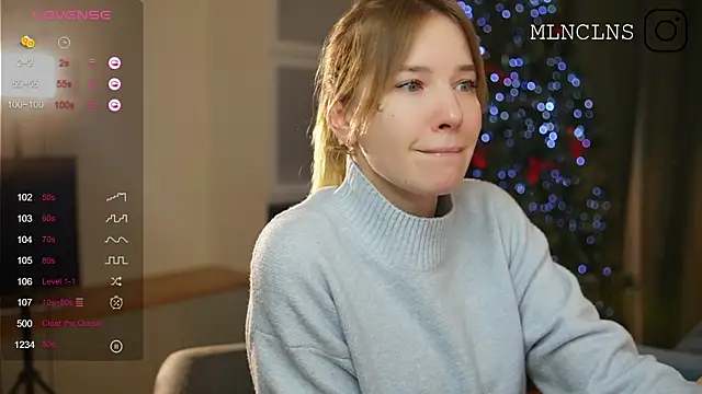 melanielwithu online show from December 14, 1:38 pm