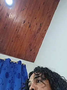 Snapshot of meelisaa chatting on November 29, 10:13 pm meelisaa online show from November 29, 10:13 pm