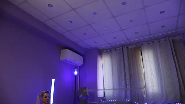 Snapshot of mandypeas chatting on January 9, 8:45 am mandypeas online show from January 9, 8:45 am