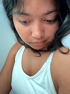 Snapshot of Peach_Girll chatting on July 2, 2:45 pm Peach Girll online show from July 2, 2:45 pm