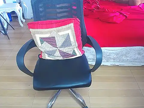 Makemypussysquirt-tsunami online show from October 16, 8:37 am