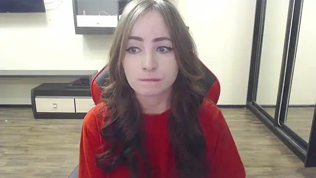 Laralianna online show from December 22, 3:22 pm