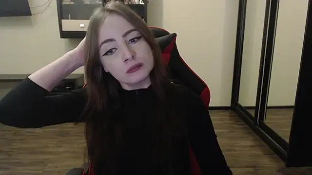 Laralianna online show from January 4, 10:34 pm