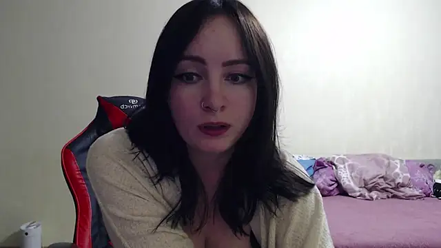 Laralianna online show from October 24, 6:37 pm