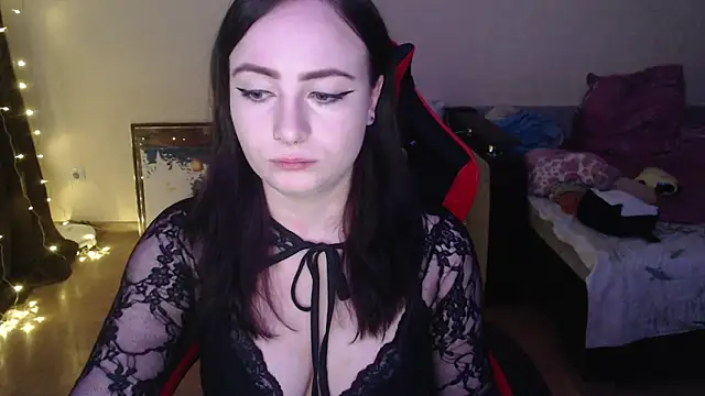 Laralianna online show from January 7, 2:03 am