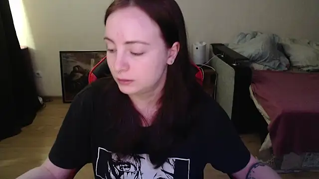 Laralianna online show from May 20, 11:38 am