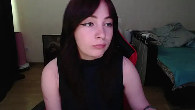 Laralianna online show from July 1, 6:04 am